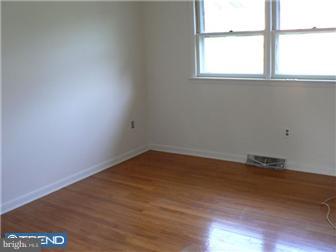 512 South Old Mill Road Dover, DE 19901 - Photo 11 of 12 Bedroom 3