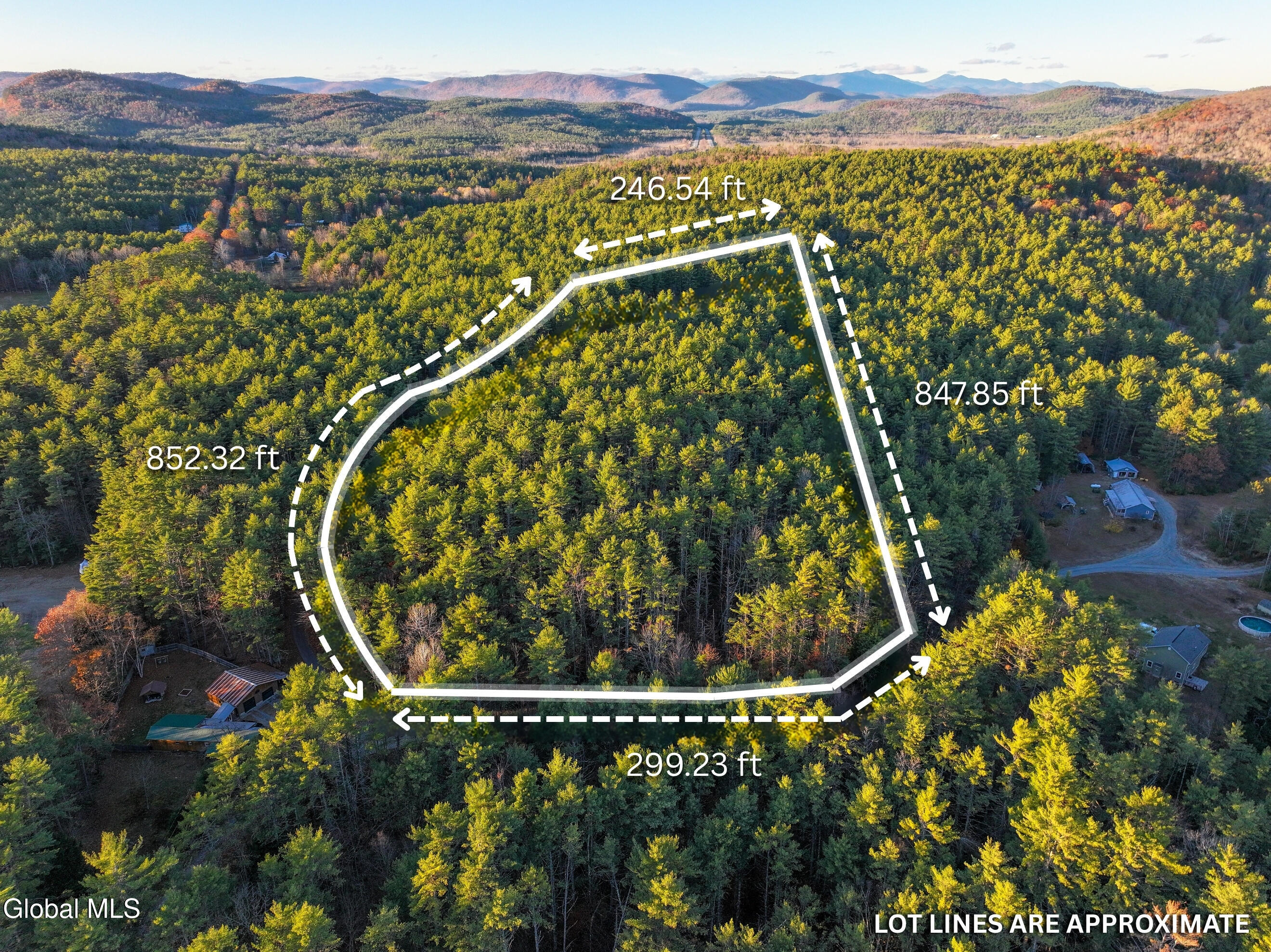 L7 Macglashan Lane Chestertown, NY 12817 - Photo 29 of 31 11