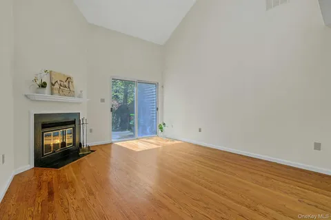 $499,000 | 4 Steven Drive, Unit 1, Ossining, NY 10562
