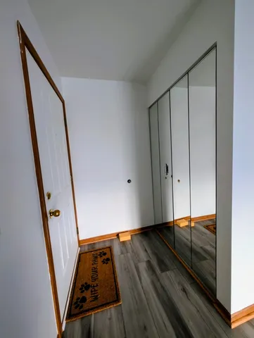 $285,000 | 205 Glasgow Lane, Unit V1, Schaumburg, IL 60107