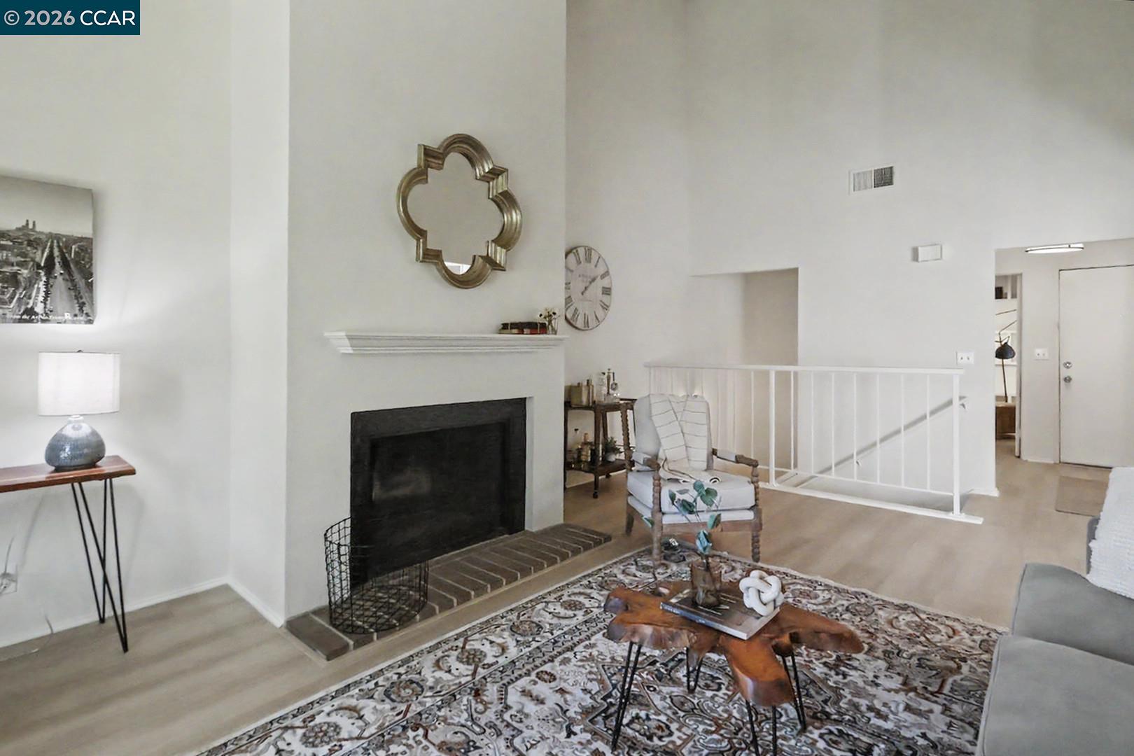 378 Camelback Road Pleasant Hill, CA 94523 - Photo 6 of 28