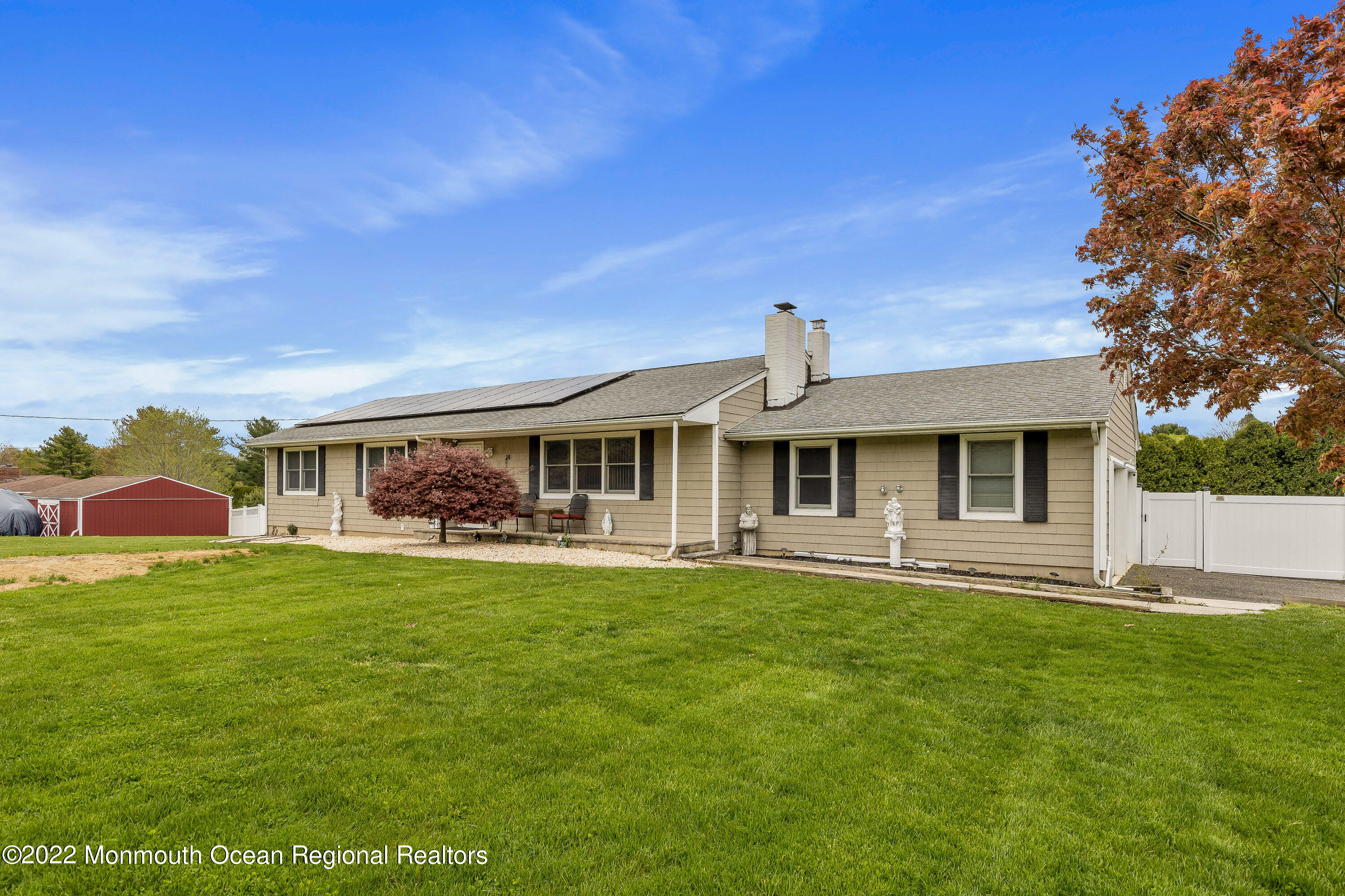 14 Forman Road Millstone Township, NJ 08535 - Photo 2 of 43 14 FORMAN-53