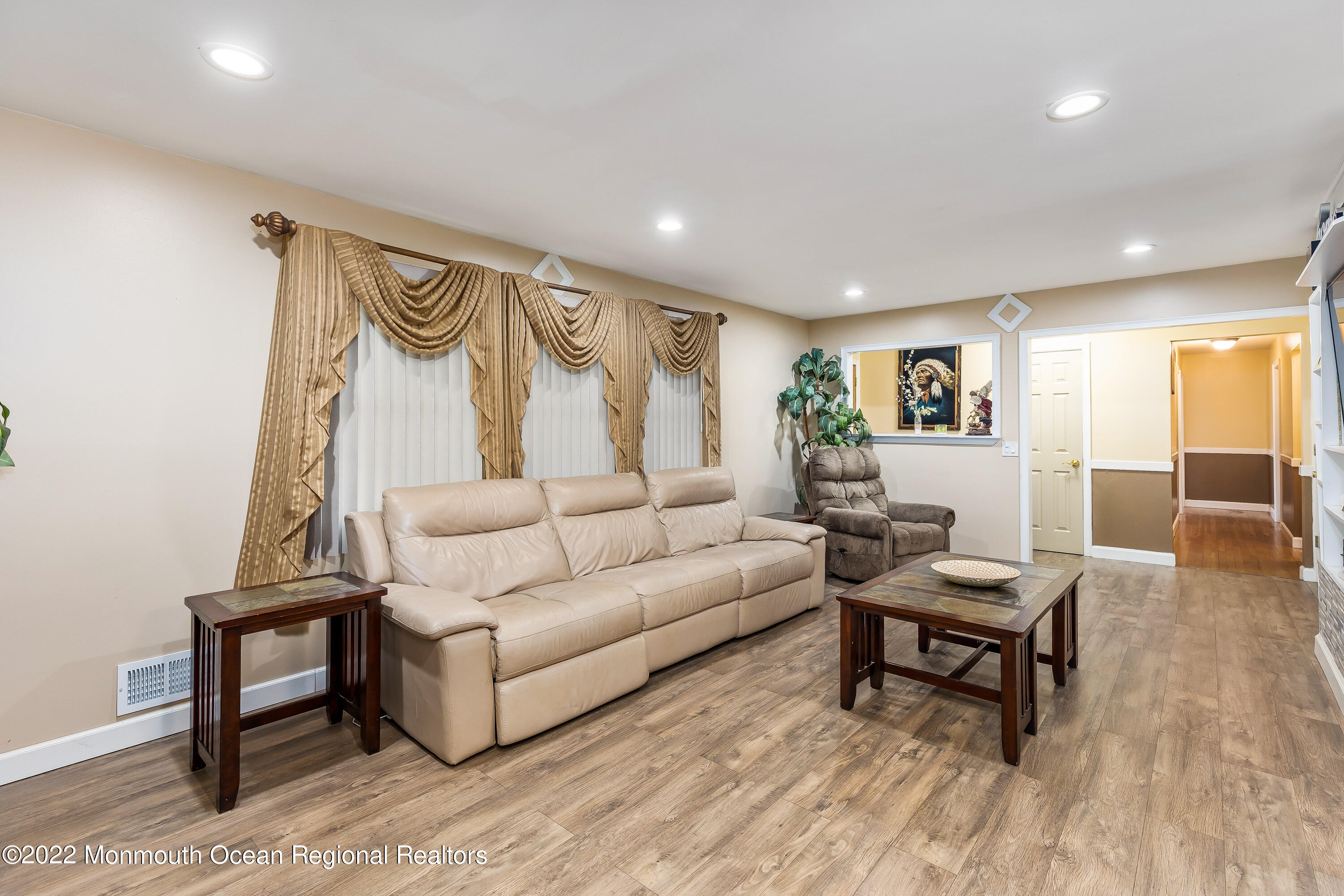 14 Forman Road Millstone Township, NJ 08535 - Photo 8 of 43 14 FORMAN-13