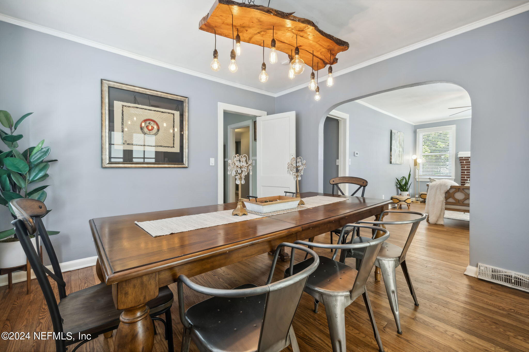 4720 Sunderland Road Jacksonville, FL 32210 - Photo 15 of 36 Dining room with archway