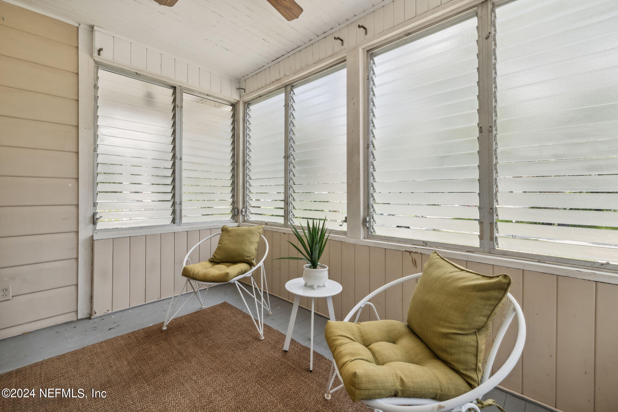 4720 Sunderland Road Jacksonville, FL 32210 - Photo 16 of 36 Sunroom