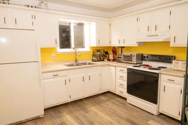 $249,900 | 163 Phillips Road, Glenburn, ME 04401