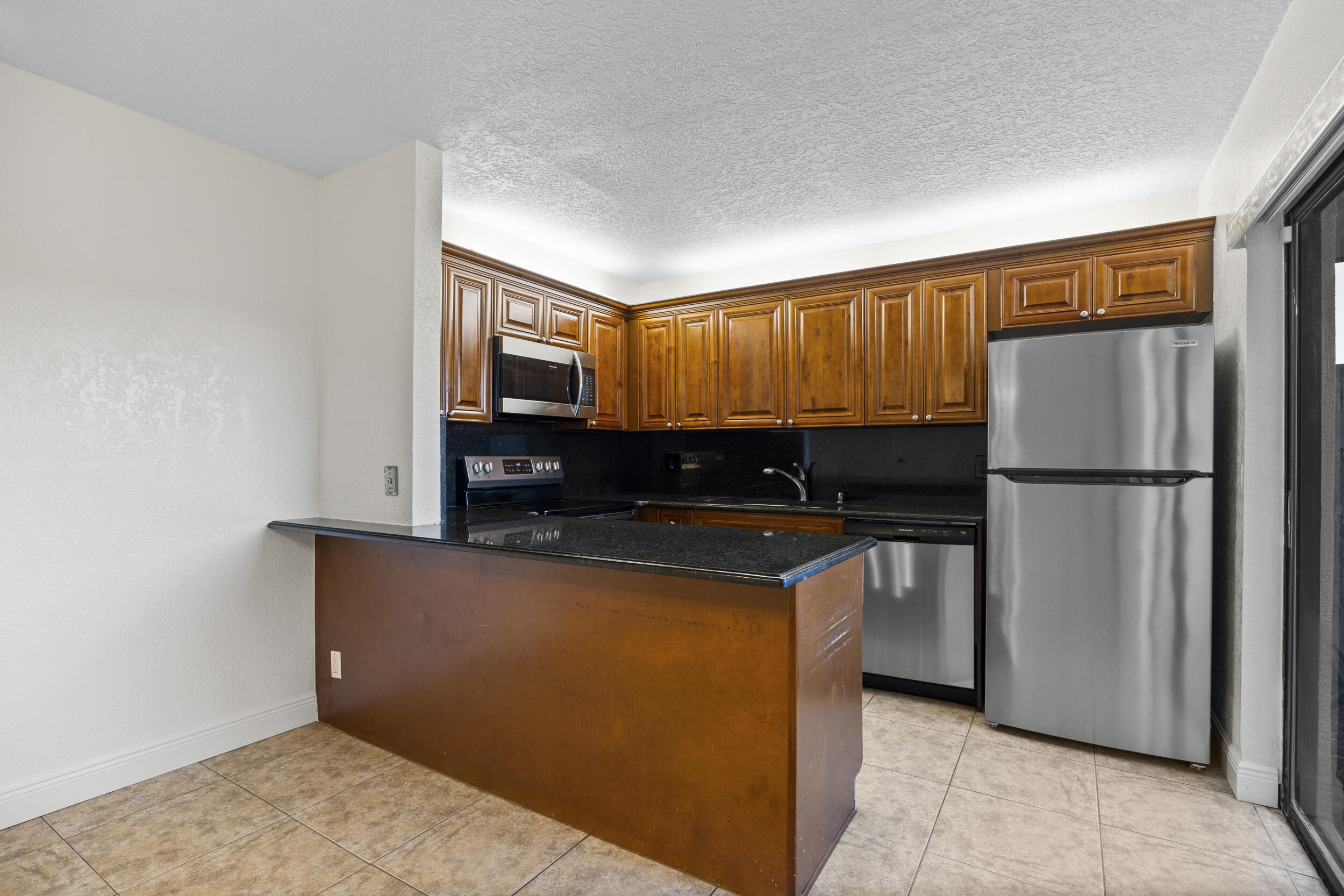 276 Arabian Road Palm Springs, FL 33461 - Photo 13 of 33 Kitchen