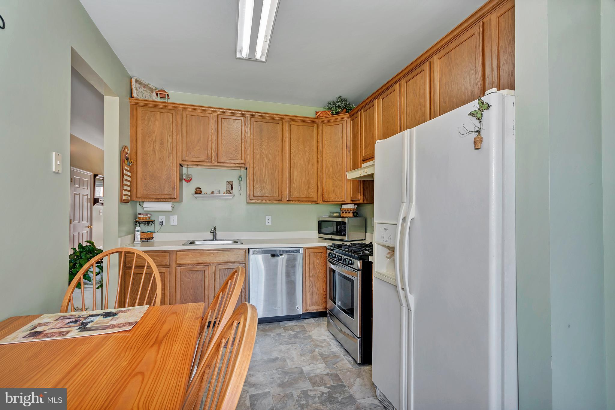 9 Glen Forrest Road Mount Laurel, NJ 08054 - Photo 5 of 14