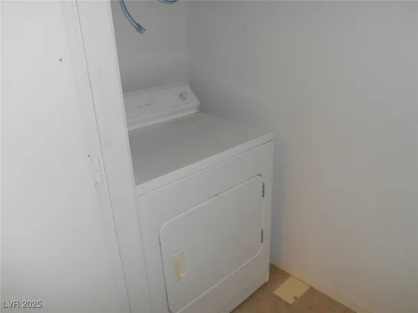 $1,250 | 555 East Silverado Ranch Boulevard, Unit 1073, Las Vegas, NV 89183