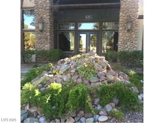 $1,250 | 555 East Silverado Ranch Boulevard, Unit 1073, Las Vegas, NV 89183