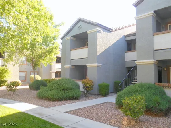 $1,250 | 555 East Silverado Ranch Boulevard, Unit 1073, Las Vegas, NV 89183