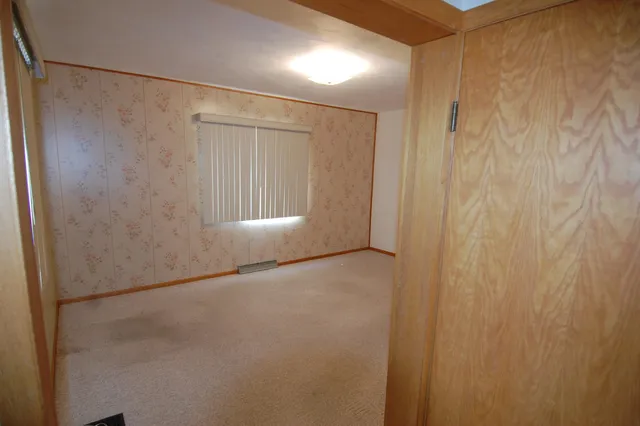 $650,000 | 18525 County Road East, Richland Center, WI 53581