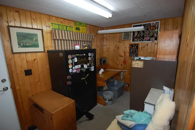 $650,000 | 18525 County Road East, Richland Center, WI 53581