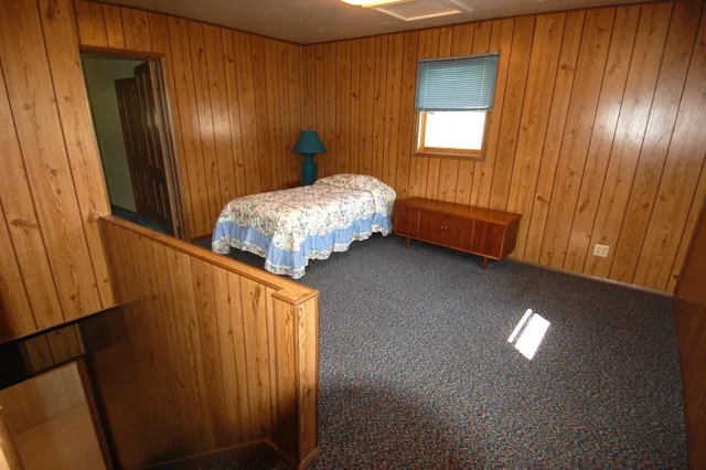 $650,000 | 18525 County Road East, Richland Center, WI 53581