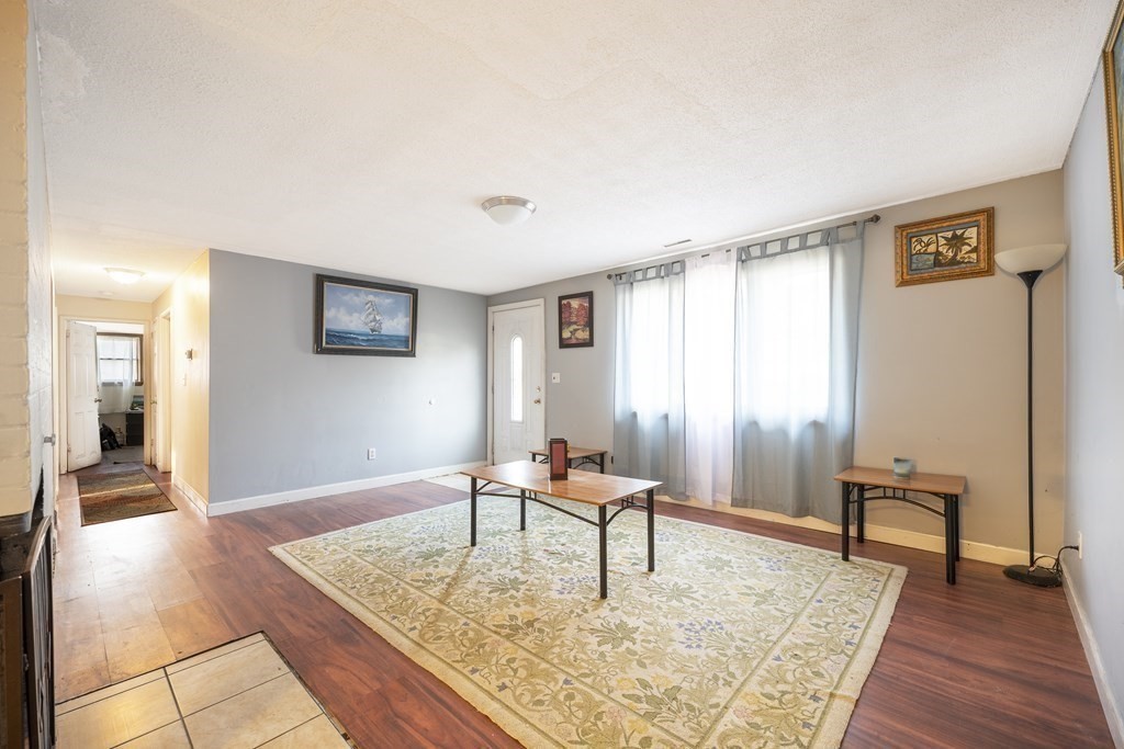 32 McDevitt Road Randolph, MA 02368 - Photo 7 of 17 Gallery Image 7