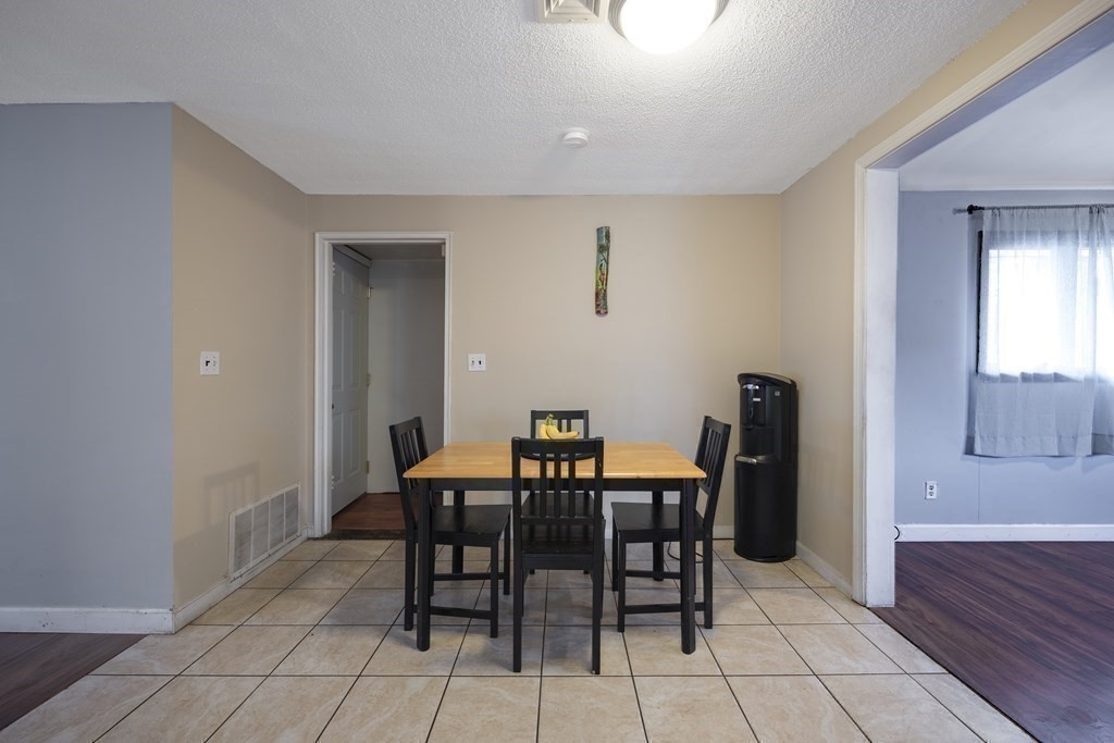 32 McDevitt Road Randolph, MA 02368 - Photo 8 of 17 Gallery Image 8