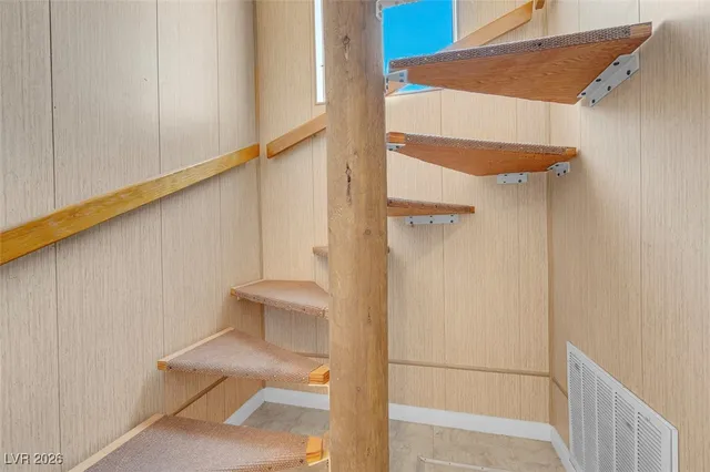 $1,000,000 | 1025 Keys Drive, Boulder City, NV 89005