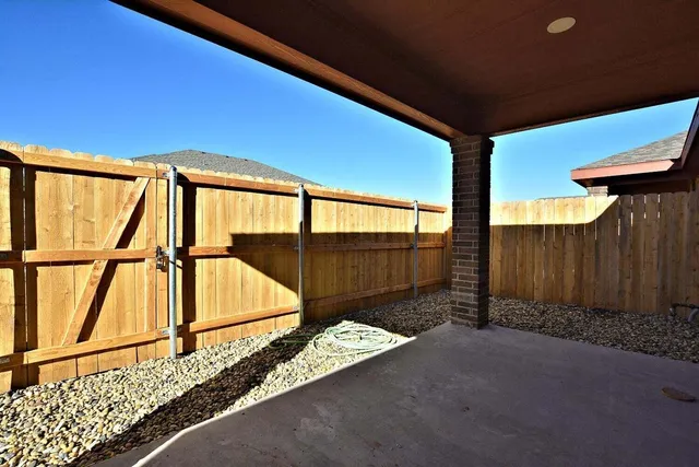 a view of outdoor space