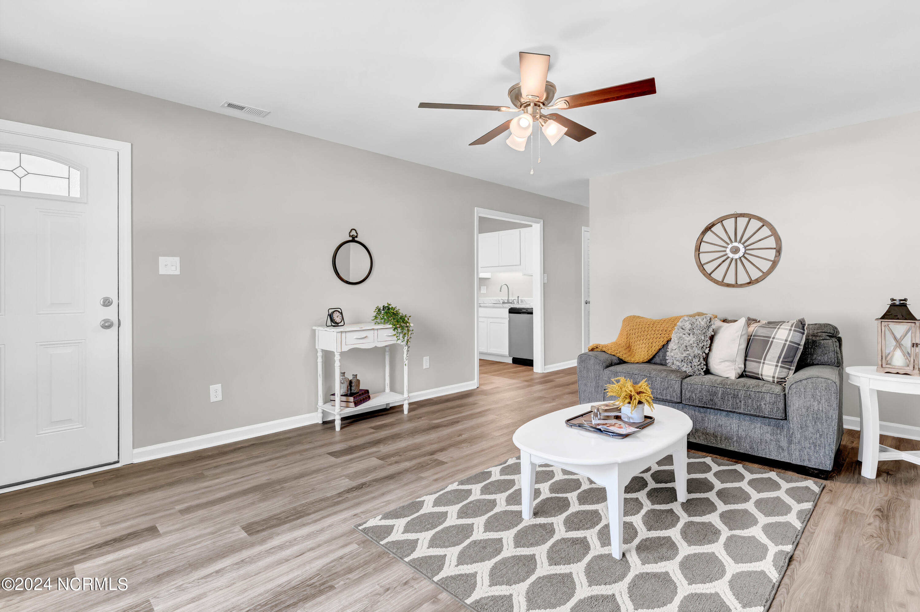 3044 Foxhorn Road Jacksonville, NC 28546 - Photo 5 of 25 4