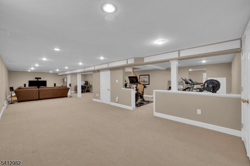 51 Winay Terrace Long Valley, NJ 07853 - Photo 37 of 50