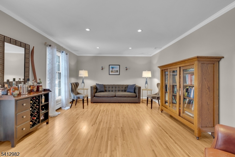 51 Winay Terrace Long Valley, NJ 07853 - Photo 8 of 50