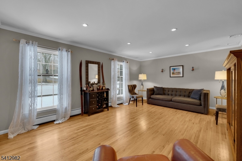 51 Winay Terrace Long Valley, NJ 07853 - Photo 9 of 50