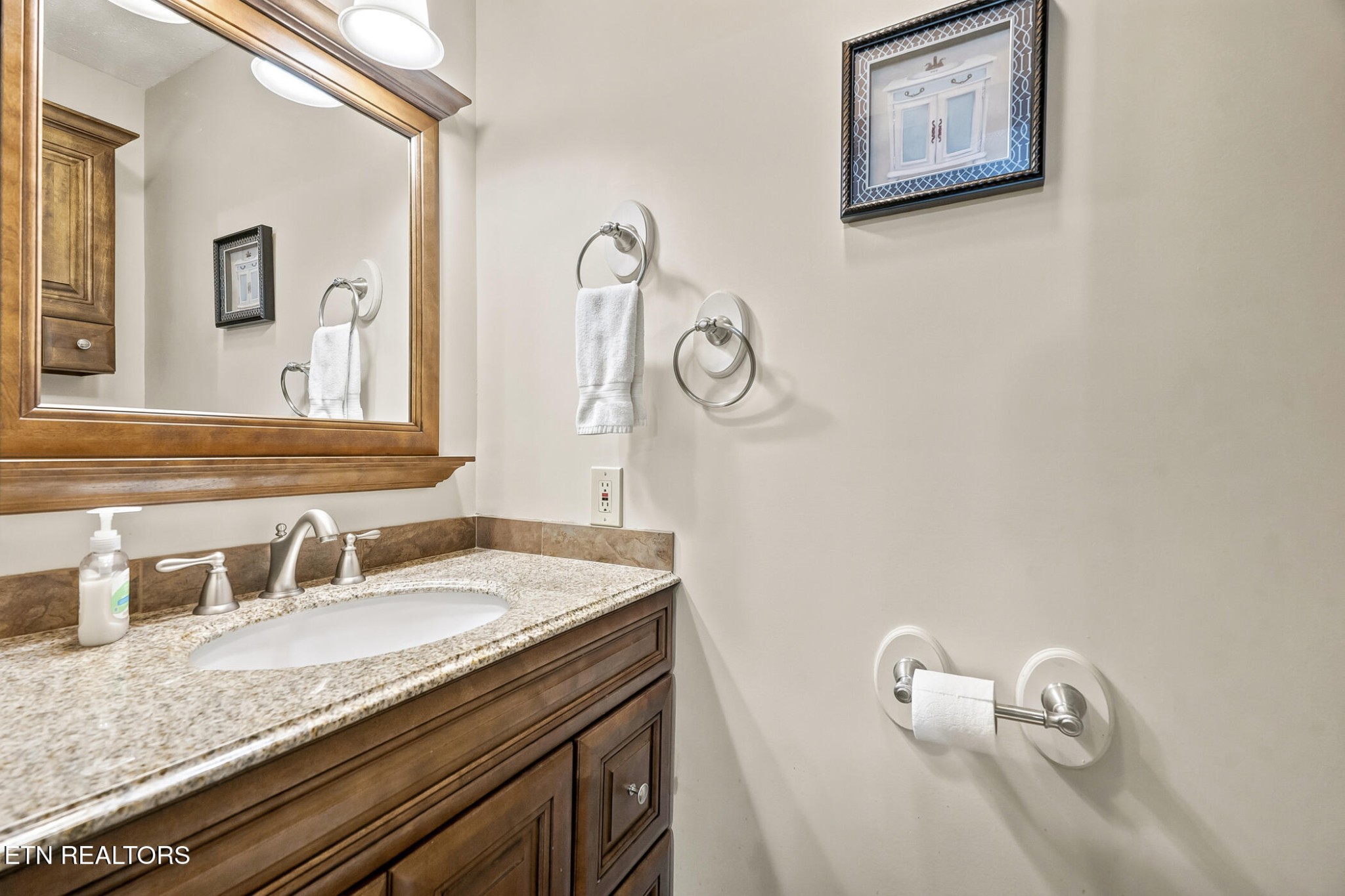 1501 Walt Price Road Pigeon Forge, TN 37876 - Photo 17 of 44 Gallery Image 17
