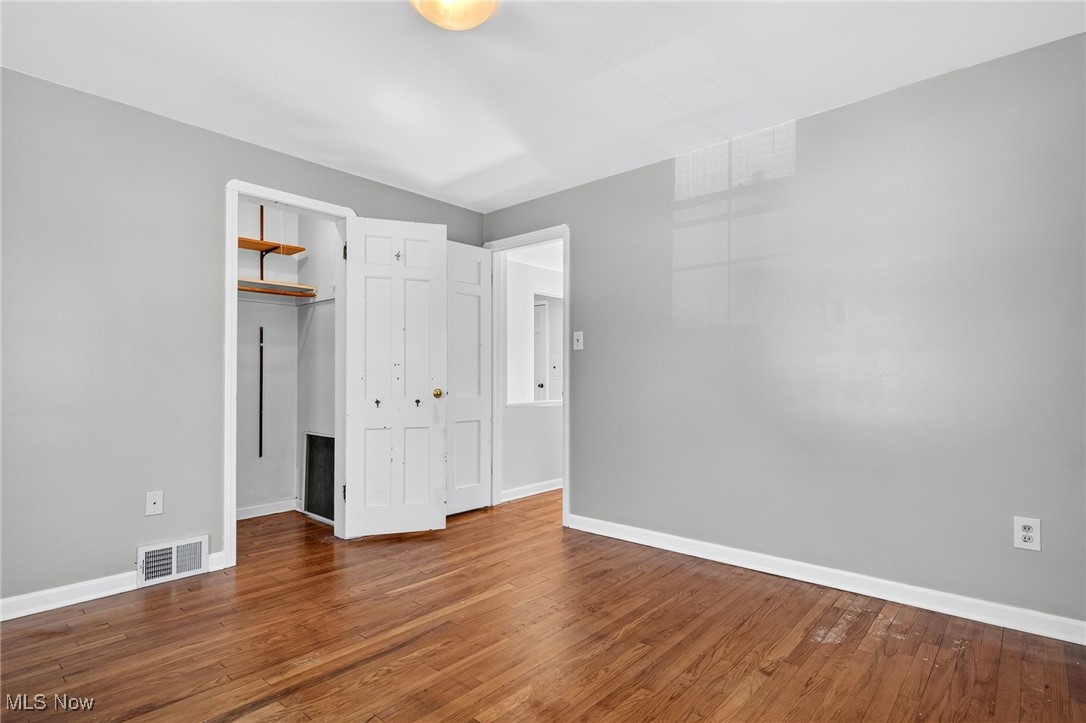 1078 Winston Road Cleveland, OH 44121 - Photo 30 of 47