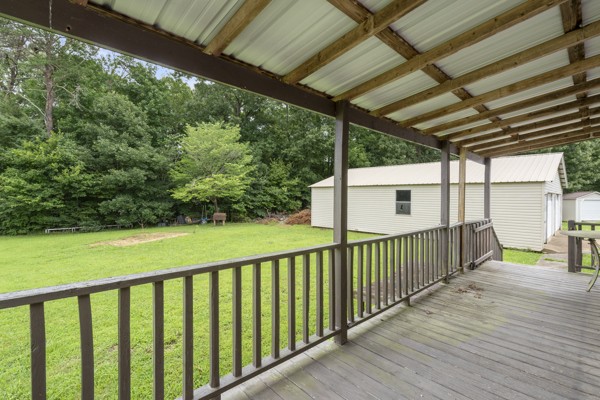 301 Shirley Bates Road Clifton, TN 38425 - Photo 30 of 42 Gallery Image 30