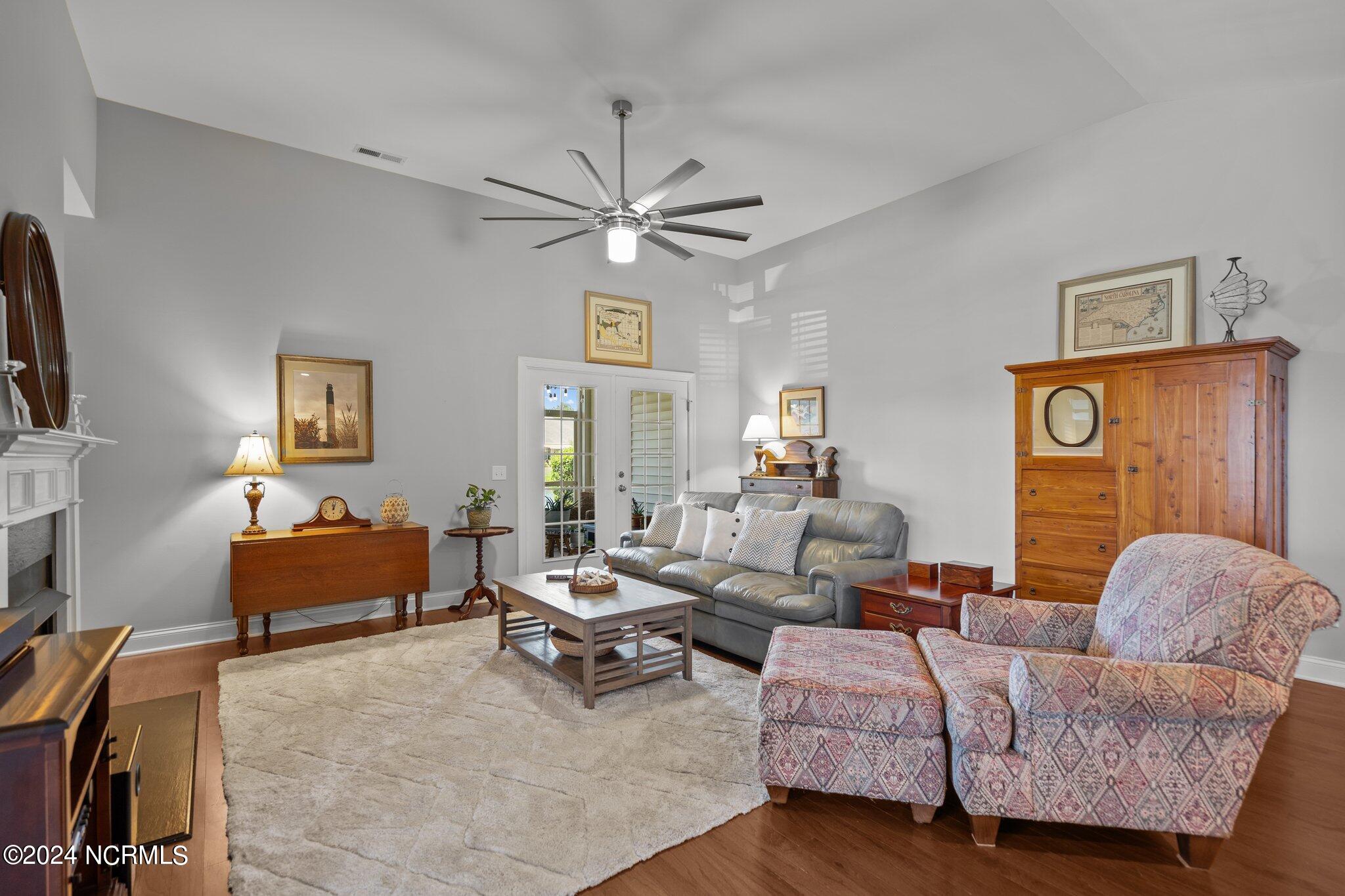 4164 Cambridge Cove Road, Unit 1 Southport, NC 28461 - Photo 23 of 72 51-web-or-mls-DSC02336