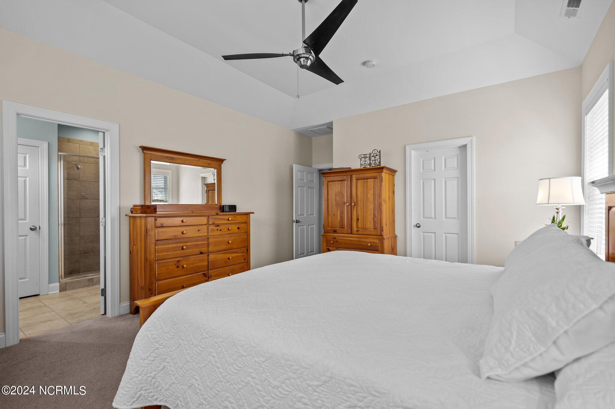4164 Cambridge Cove Road, Unit 1 Southport, NC 28461 - Photo 30 of 72 40-web-or-mls-DSC02297