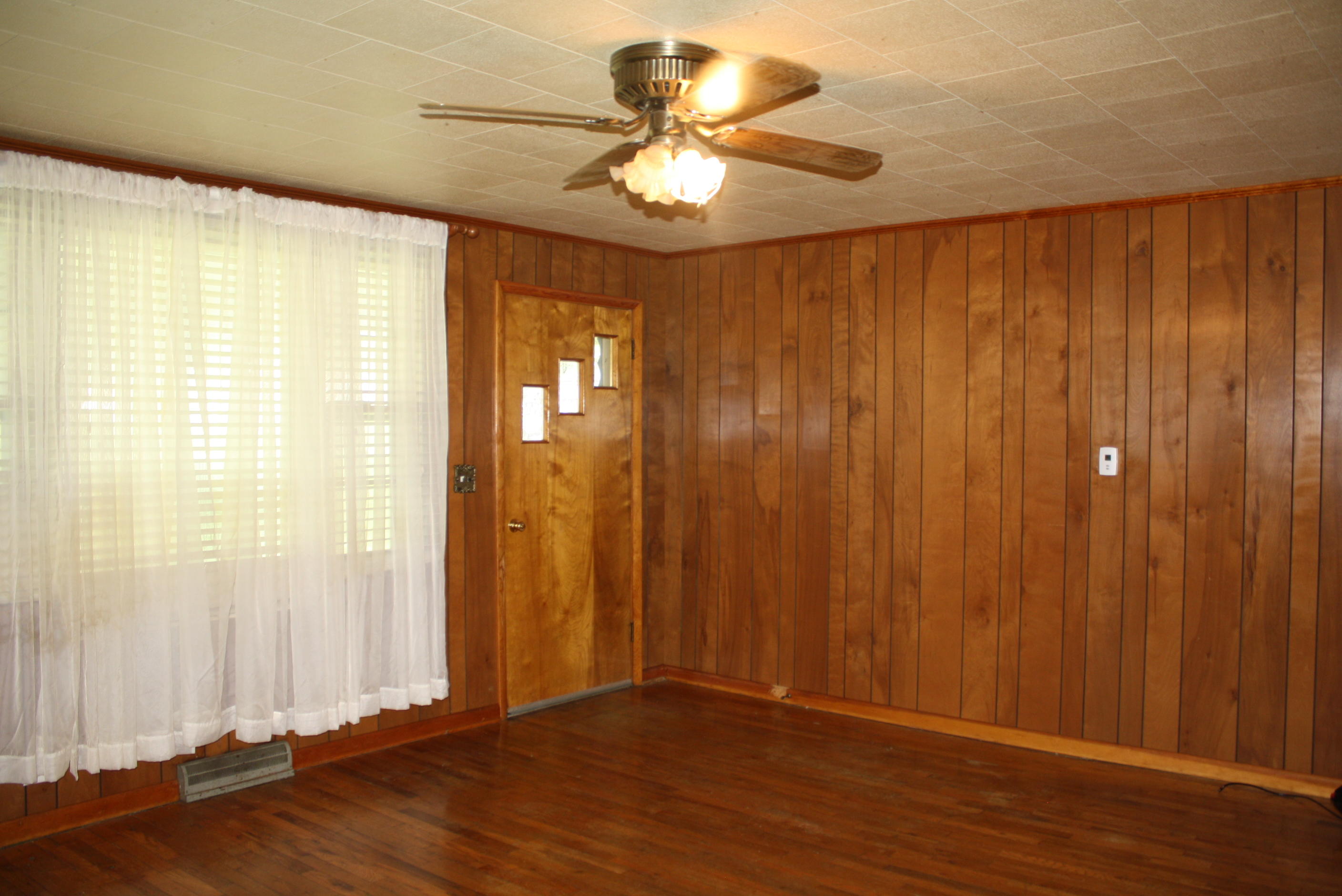 7410 Beech Run Road Hinton, WV 25951 - Photo 6 of 37 Gallery Image 6