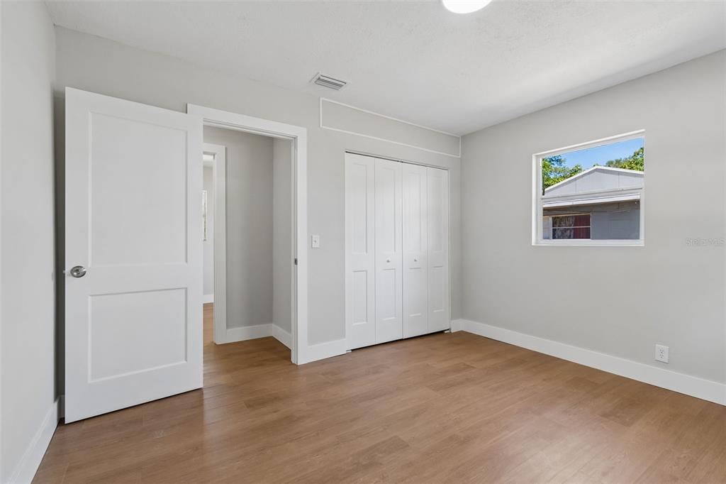11206 North Arden Avenue Tampa, FL 33612 - Photo 27 of 40