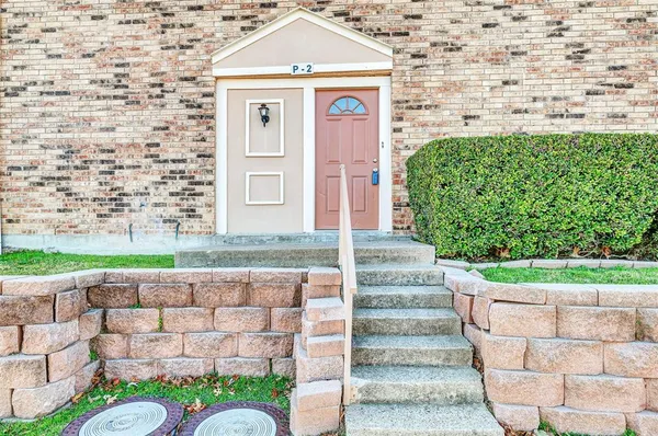 $164,900 | 2500 East Park Boulevard, Unit P2, Plano, TX 75074