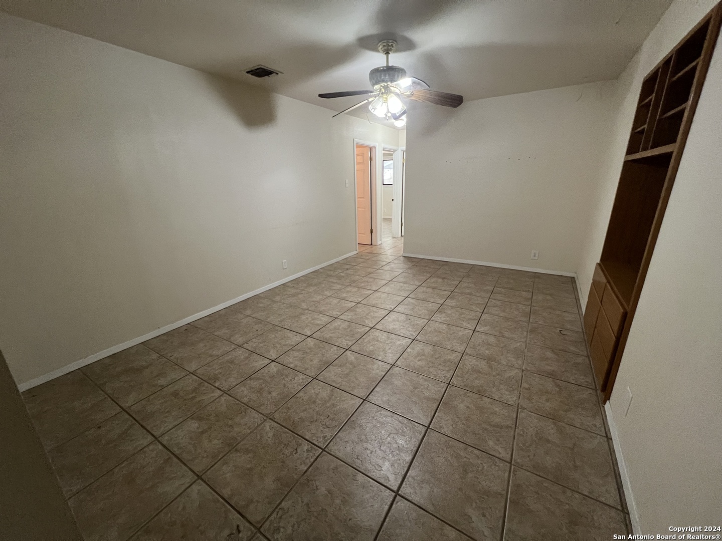 208 Michelle Drive Converse, TX 78109 - Photo 2 of 17