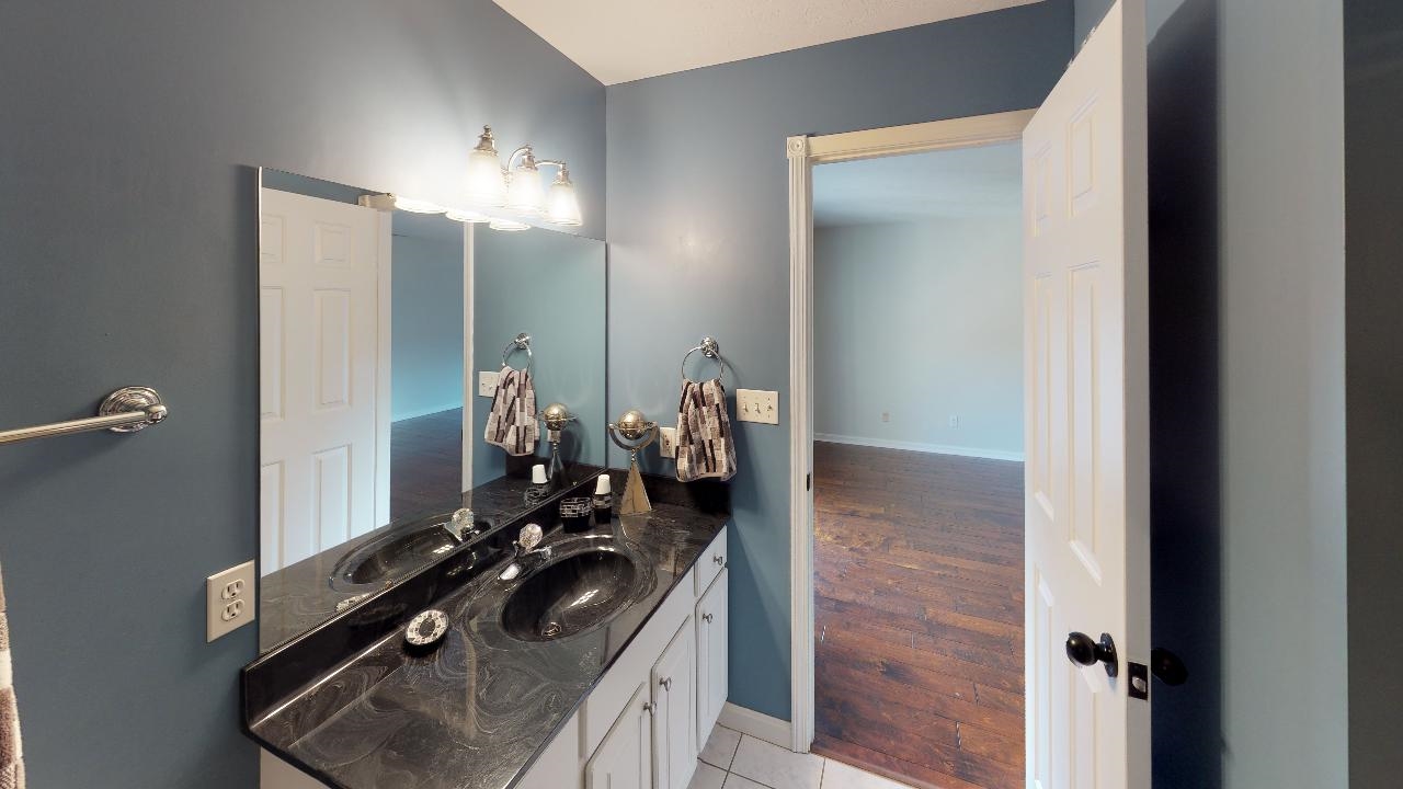 1910 Cobblestone Road Jasper, IN 47546 - Photo 16 of 32 Gallery Image 16