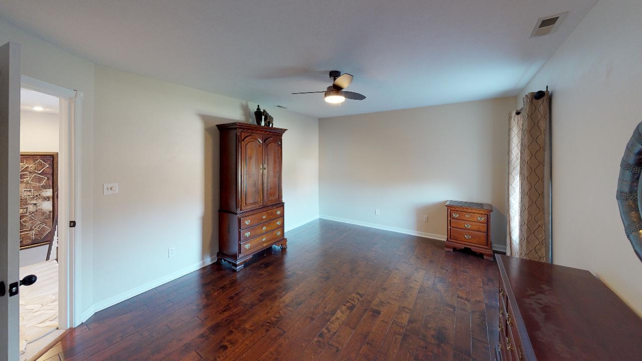 1910 Cobblestone Road Jasper, IN 47546 - Photo 17 of 32 Gallery Image 17