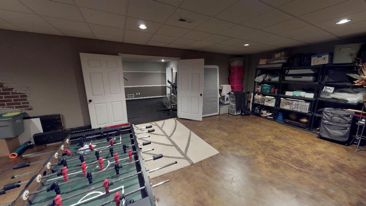1910 Cobblestone Road Jasper, IN 47546 - Photo 25 of 32 Gallery Image 25