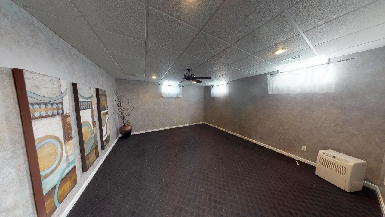 1910 Cobblestone Road Jasper, IN 47546 - Photo 26 of 32 Gallery Image 26