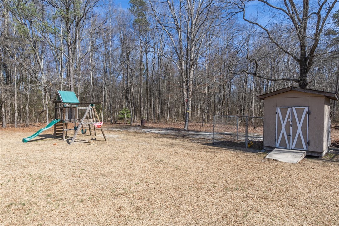 145-147 Lesley Road Pelzer, SC 29669 - Photo 31 of 34