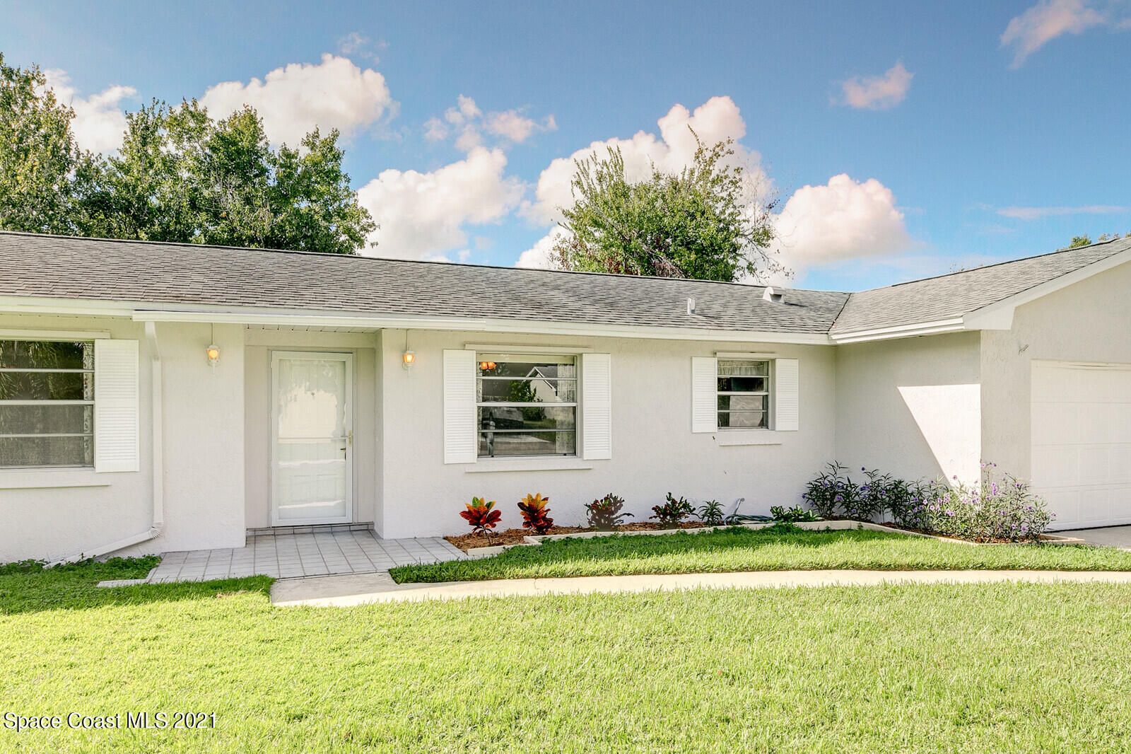 1961 Tallpalm Road Melbourne, FL 32935 - Photo 3 of 25 1961 Tallpalm101_mls