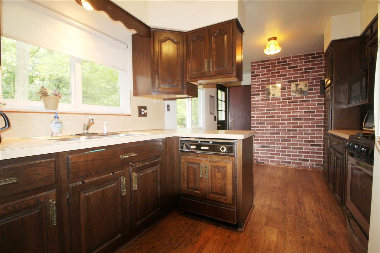 1187 Elms Road Flint, MI 48532 - Photo 12 of 33