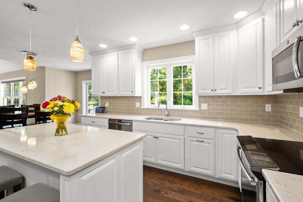 74 Jordan Road Holden, MA 01520 - Photo 5 of 39 Gallery Image 5