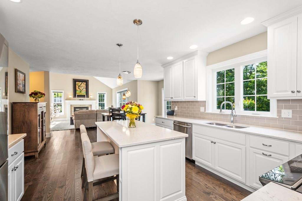 74 Jordan Road Holden, MA 01520 - Photo 6 of 39 Gallery Image 6