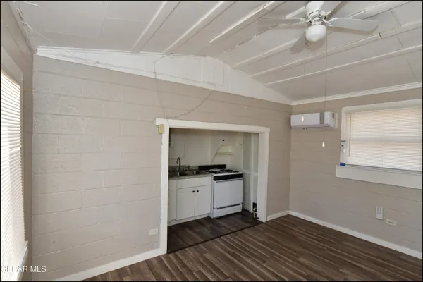 $184,950 | 3519 Douglas Avenue, El Paso, TX 79903