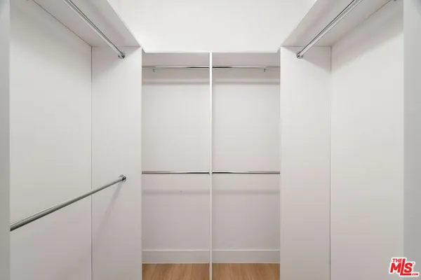 $4,995 | 3909 West Exposition Boulevard, Los Angeles, CA 90016