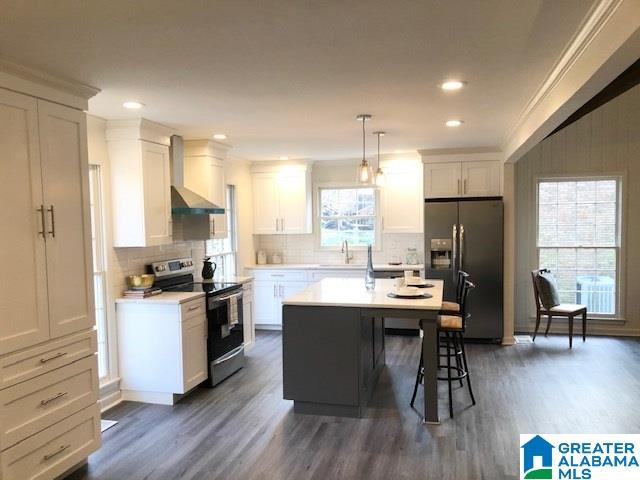 1452 Shades Crest Road Birmingham, AL 35226 - Photo 2 of 15