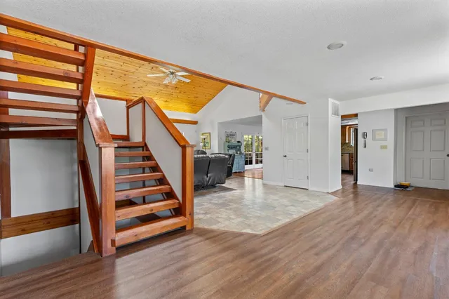 a view of livingroom with furniture and windows