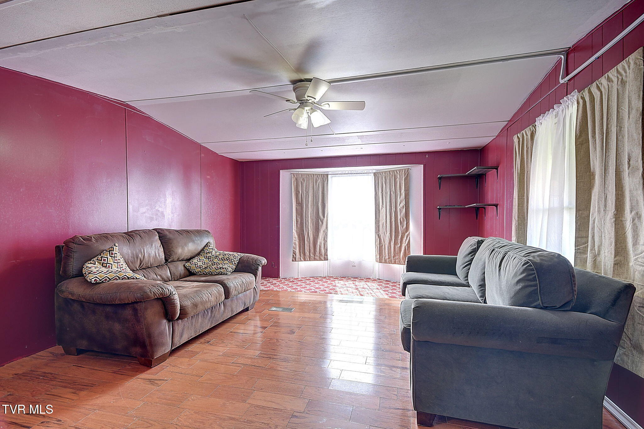 110 Coal Chute Road Elizabethton, TN 37643 - Photo 10 of 26 3-web-or-mls-110 Coal Chute TJ-4