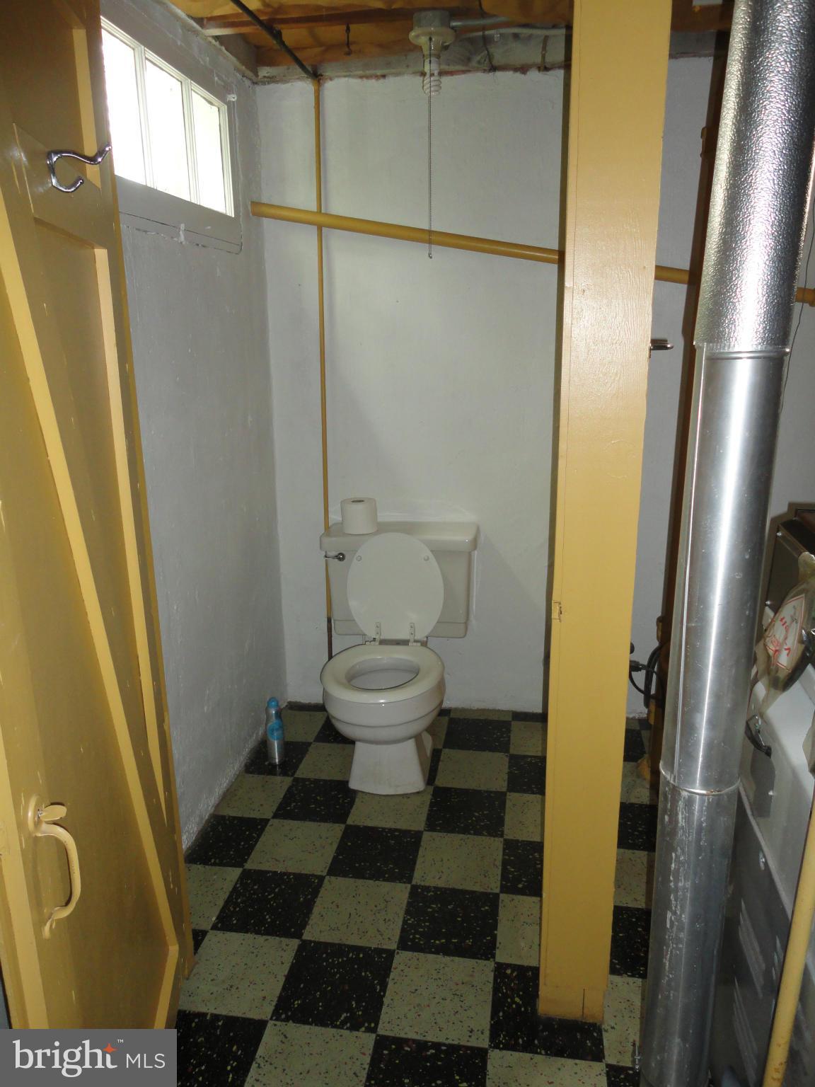 6221 Marlora Road Baltimore, MD 21239 - Photo 12 of 22 Basement